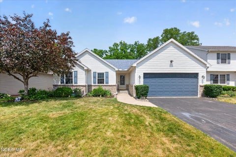 Homes For Sale - 6930 Clearview Cove<br/> Holland, OH 43528