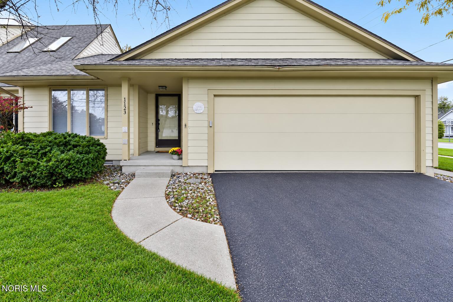 1123 Waterville-monclova Road