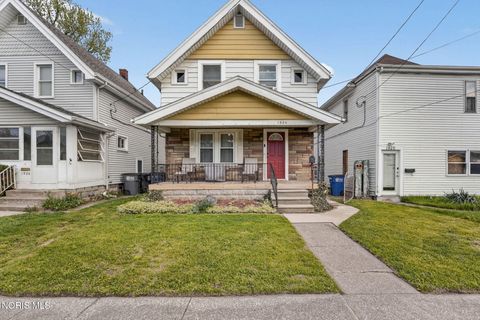 Photo of 1924 Greenwood Avenue, Toledo, OH 43605 (MLS # 10006750)