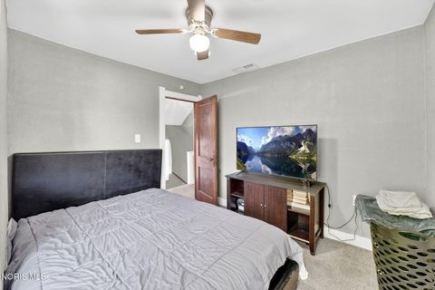 Tiny photo for 1924 Greenwood Avenue, Toledo, OH 43605 (MLS # 10006750)