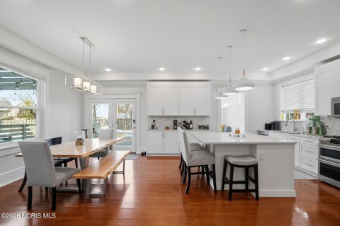 Tiny photo for 865 S Main Street, Findlay, OH 45840 (MLS # 10003995)