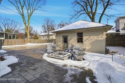 Tiny photo for 865 S Main Street, Findlay, OH 45840 (MLS # 10003995)