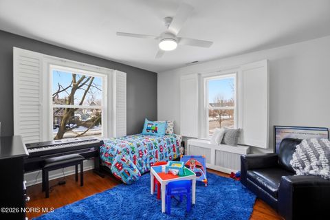 Tiny photo for 865 S Main Street, Findlay, OH 45840 (MLS # 10003995)