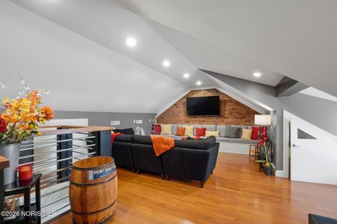 Tiny photo for 865 S Main Street, Findlay, OH 45840 (MLS # 10003995)