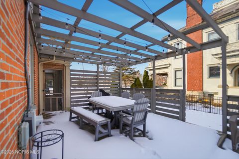 Tiny photo for 865 S Main Street, Findlay, OH 45840 (MLS # 10003995)