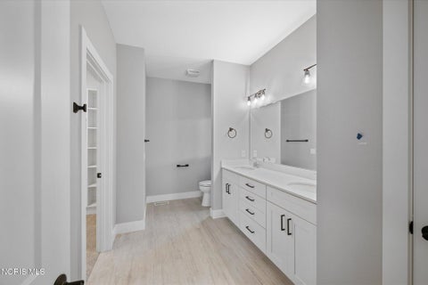 Tiny photo for 20 Shenandoah Circle #Sylvania, Oh 43560, Sylvania, OH 43560 (MLS # 10012977)