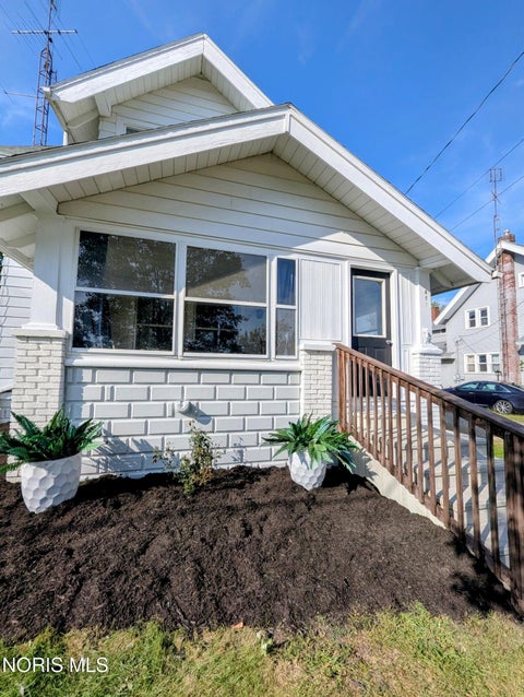 Tiny photo for 401 E Baubice Street, Pioneer, OH 43554 (MLS # 10013512)