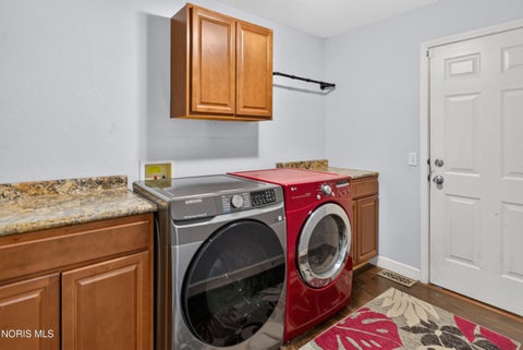 Tiny photo for 3222 Estuary Place, Maumee, OH 43537 (MLS # 10011024)