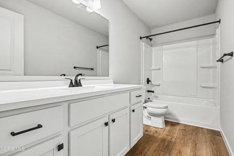 Tiny photo for 315 Cherrytree Lane, Delta, OH 43515 (MLS # 10012433)