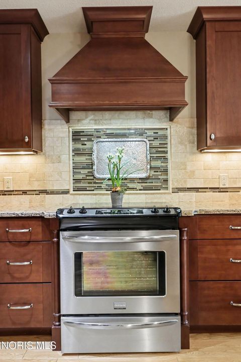 Tiny photo for 7450 Hickory Valley Drive, Maumee, OH 43537 (MLS # 10006156)