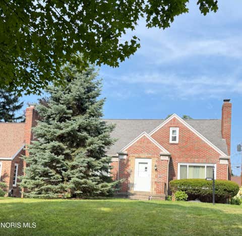 Tiny photo for 3023 Barrington Drive, Toledo, OH 43606 (MLS # 10011662)