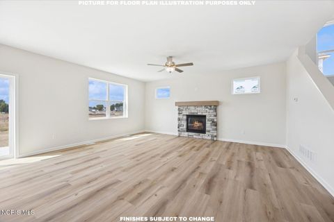 Tiny photo for 130 Valley Hall Drive, Perrysburg, OH 43551 (MLS # 10005683)