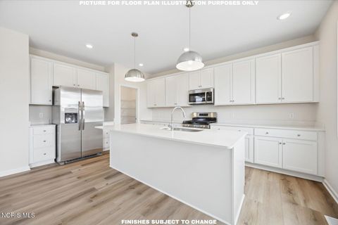 Tiny photo for 130 Valley Hall Drive, Perrysburg, OH 43551 (MLS # 10005683)