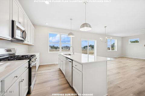 Tiny photo for 130 Valley Hall Drive, Perrysburg, OH 43551 (MLS # 10005683)