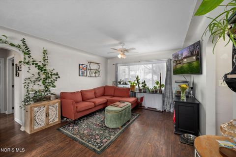 Tiny photo for 115 Evans Street, Bradner, OH 43406 (MLS # 10005679)