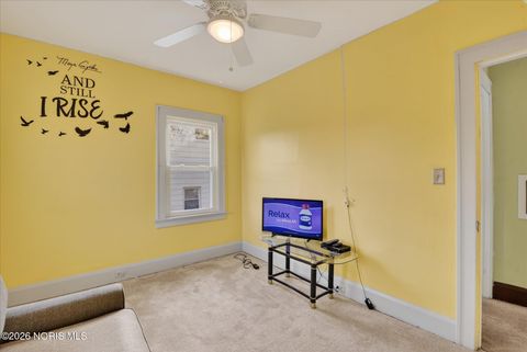 Tiny photo for 2114 Parkdale Avenue, Toledo, OH 43607 (MLS # 10003248)