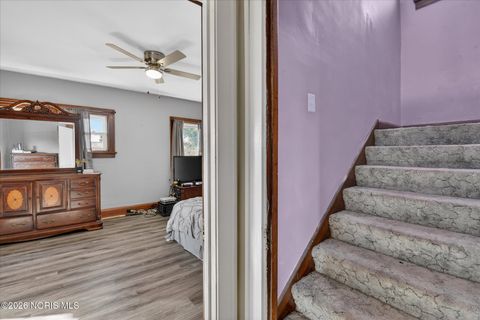 Tiny photo for 2114 Parkdale Avenue, Toledo, OH 43607 (MLS # 10003248)