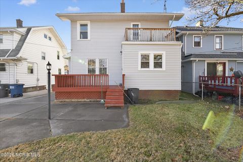 Tiny photo for 2114 Parkdale Avenue, Toledo, OH 43607 (MLS # 10003248)