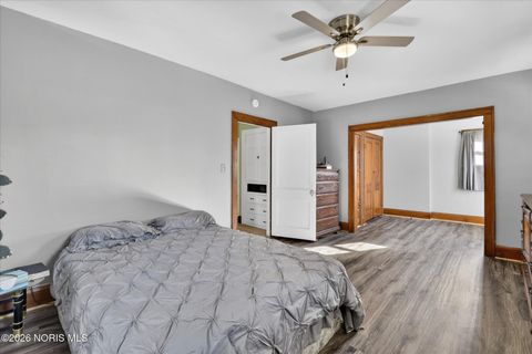 Tiny photo for 2114 Parkdale Avenue, Toledo, OH 43607 (MLS # 10003248)