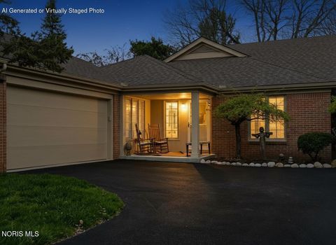Tiny photo for 5707 Chardonnay Drive, Toledo, OH 43615 (MLS # 10007820)