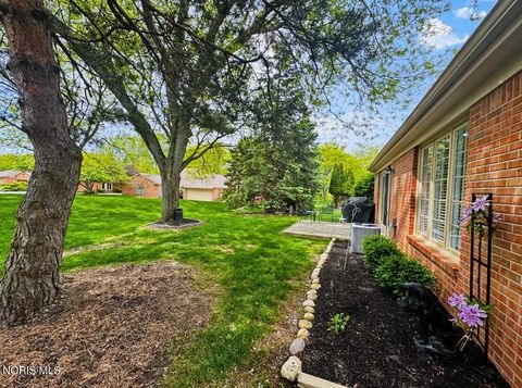 Tiny photo for 5707 Chardonnay Drive, Toledo, OH 43615 (MLS # 10007820)
