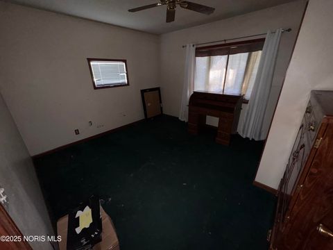 Tiny photo for 110 Mount Vernon Place, Walbridge, OH 43465 (MLS # 10000656)