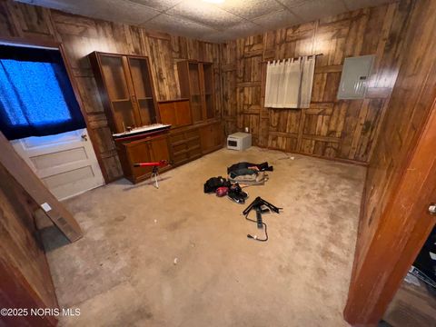 Tiny photo for 110 Mount Vernon Place, Walbridge, OH 43465 (MLS # 10000656)