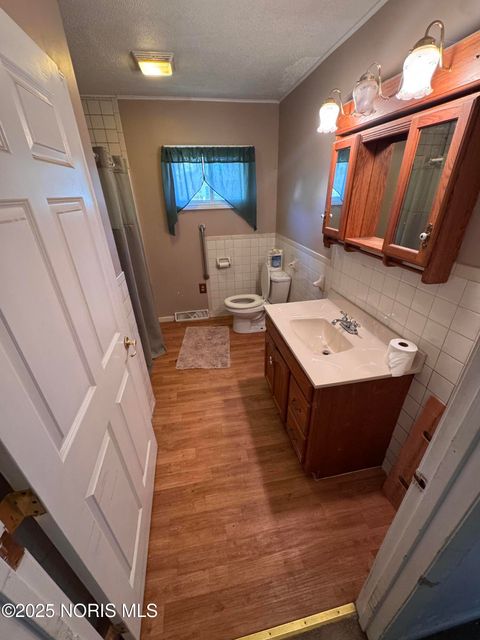 Tiny photo for 110 Mount Vernon Place, Walbridge, OH 43465 (MLS # 10000656)