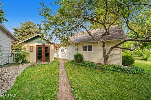 Tiny photo for 932 S West Street, Findlay, OH 45840 (MLS # 10010560)