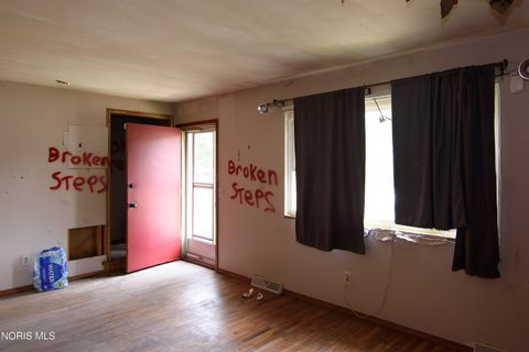 Tiny photo for 5909 Merle Street, Toledo, OH 43623 (MLS # 10008332)