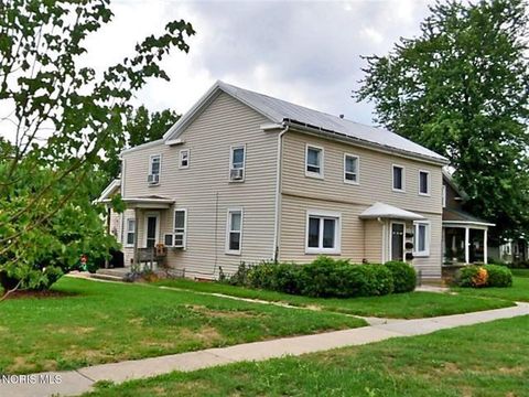 Photo of 506 W Wayne Street, Maumee, OH 43537 (MLS # 10006106)