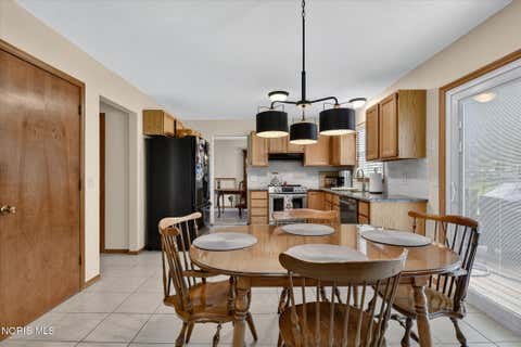 Tiny photo for 3845 Pepperwood Court, Sylvania, OH 43560 (MLS # 10012009)