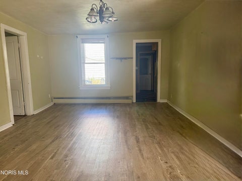 Tiny photo for 1128 Garrison Street, Fremont, OH 43420 (MLS # 10014012)