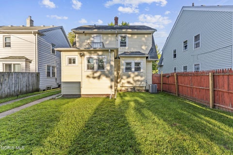 Tiny photo for 4426 Burnham Avenue, Toledo, OH 43612 (MLS # 10012732)