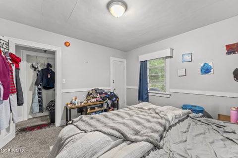 Tiny photo for 4426 Burnham Avenue, Toledo, OH 43612 (MLS # 10012732)