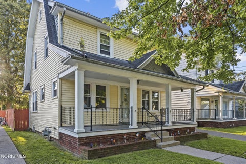 Tiny photo for 4426 Burnham Avenue, Toledo, OH 43612 (MLS # 10012732)