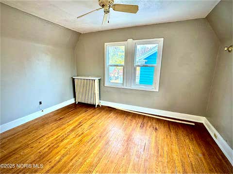 Tiny photo for 1723 Potomac Drive, Toledo, OH 43607 (MLS # 10011463)