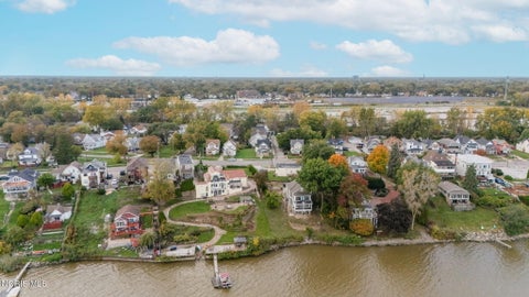 Tiny photo for 2490 Broadway Street, Toledo, OH 43609 (MLS # 10014872)