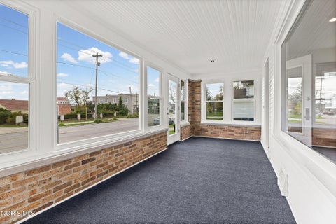 Tiny photo for 2490 Broadway Street, Toledo, OH 43609 (MLS # 10014872)