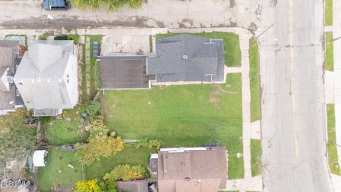 Tiny photo for 2490 Broadway Street, Toledo, OH 43609 (MLS # 10014872)