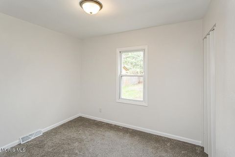 Tiny photo for 5847 Artwell Drive, Sylvania, OH 43560 (MLS # 10006400)