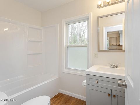 Tiny photo for 5847 Artwell Drive, Sylvania, OH 43560 (MLS # 10006400)