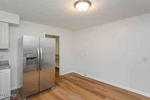 Tiny photo for 5847 Artwell Drive, Sylvania, OH 43560 (MLS # 10006400)