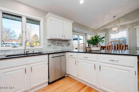 Tiny photo for 828 N Hill Trail, Findlay, OH 45840 (MLS # 10004751)