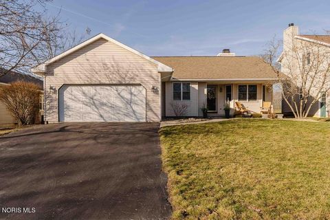 Tiny photo for 828 N Hill Trail, Findlay, OH 45840 (MLS # 10004751)