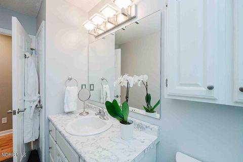 Tiny photo for 828 N Hill Trail, Findlay, OH 45840 (MLS # 10004751)