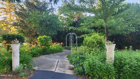 Tiny photo for 10521 Eckel Junction Road, Perrysburg, OH 43551 (MLS # 10009458)