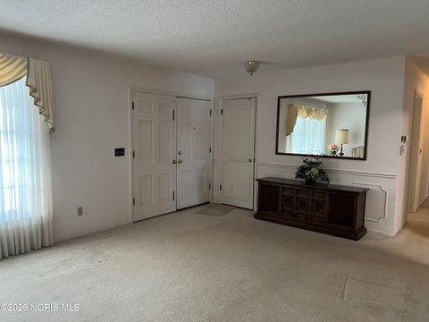 Tiny photo for 2079 Cherrylawn Drive, Toledo, OH 43614 (MLS # 10003954)