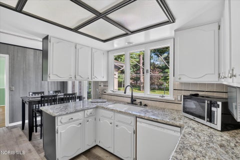 Tiny photo for 4524 Westbourne Road, Toledo, OH 43623 (MLS # 10013291)