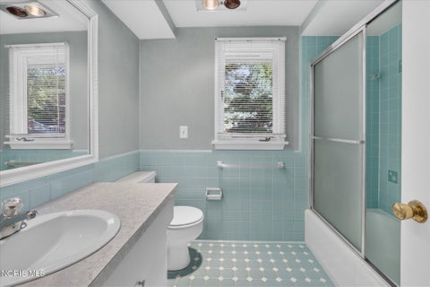 Tiny photo for 4524 Westbourne Road, Toledo, OH 43623 (MLS # 10013291)